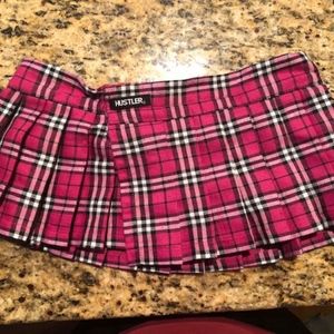 HUSTLER school girl skirt!